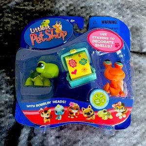 Littlest Pet Shop! New in box turtle and hermit crab